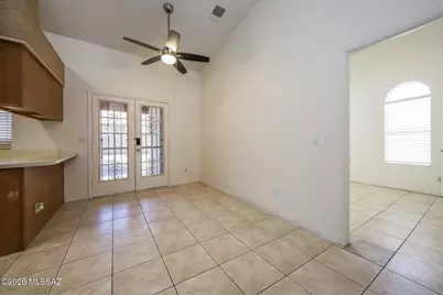 1621 Colonial Heights, Tucson, AZ 85746 - Photo 5