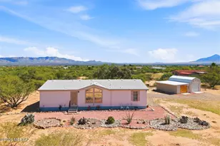 8955 S Kings Ranch Rd, Hereford, AZ 85615 - Photo 1