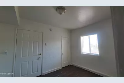 319 E Jacinto Street, Tucson, AZ 85705 - Photo 17