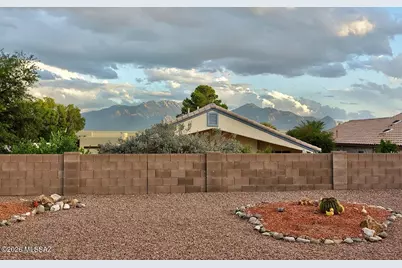 555 W Rio Teras, Green Valley, AZ 85614 - Photo 25