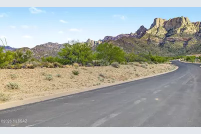 10650 N Del Sole Court #66, Oro Valley, AZ 85737 - Photo 5
