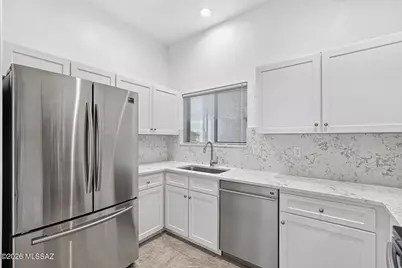 2408 S Cliff Drive, Green Valley, AZ 85614 - Photo 11