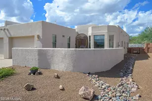 227 N Running Spring Dr, Green Valley, AZ 85614 - Photo 1