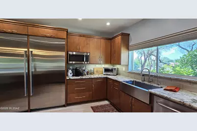 701 W Landoran Lane, Oro Valley, AZ 85737 - Photo 7