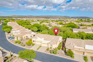 554 W Moorwood St, Green Valley, AZ 85614 - Photo 3