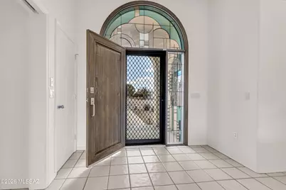 1421 N Abrego Drive, Green Valley, AZ 85614 - Photo 5