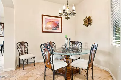 5421 S Acacia Creek Drive, Green Valley, AZ 85622 - Photo 7