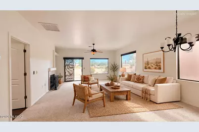 860 W Calle De La Pelotita, Green Valley, AZ 85614 - Photo 3