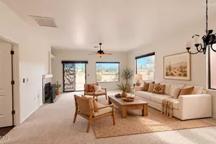 860 W Calle De La Pelotita, Green Valley, AZ 85614 - Photo 3