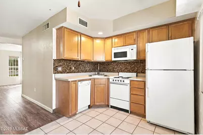 192 W Calle Del Ano, Green Valley, AZ 85614 - Photo 7