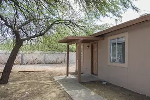 1415 S Highland Ave, Tucson, AZ 85713 - Photo 1