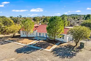 725 N Carpenter Dr, Oracle, AZ 85623 - Photo 1