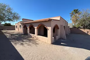 613 W 41st St, Tucson, AZ 85713 - Photo 1