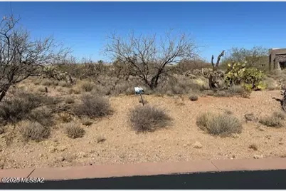 2535 E Maverick Mile Place #122, Sahuarita, AZ 85629 - Photo 1
