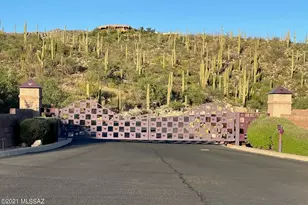 13682 Placita Del Inca E, Tucson, AZ 85749 - Photo 1