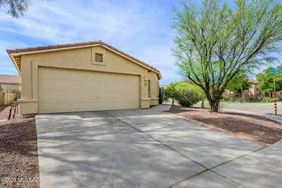 2237 W Painted Sunset Circle, Tucson, AZ 85745 - Photo 1