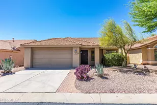 10459 N Fairway Vista Ln, Oro Valley, AZ 85737 - Photo 1