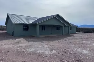 1282 E Roosevelt Rd, Huachuca City, AZ 85616 - Photo 1