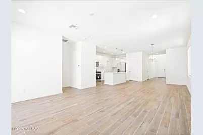 11038 S Rila Drive, Vail, AZ 85641 - Photo 1