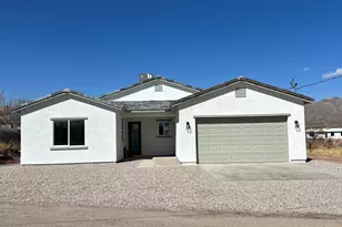 582 Alcanfor Ct, Rio Rico, AZ 85648 - Photo 1