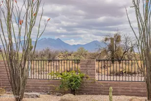 2740 E Ponce Ct, Green Valley, AZ 85614 - Photo 1