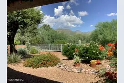 7823 E Starbright Court, Tucson, AZ 85750 - Photo 1
