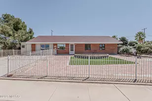 6158 E Calle Aurora, Tucson, AZ 85711 - Photo 1