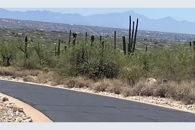 5236 N Mesquite Canyon Place #14, Tucson, AZ 85749 - Photo 1