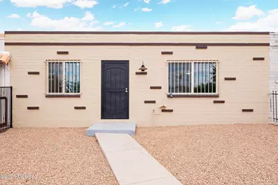2338 E Parkside Drive, Tucson, AZ 85713 - Photo 1