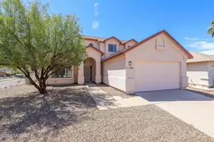 10204 E Kensington Dr, Tucson, AZ 85748 - Photo 1