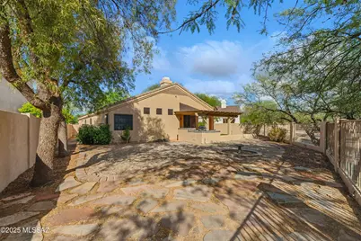 2333 N Deer Creek Place, Tucson, AZ 85749 - Photo 1