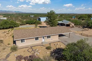 807 N Manzanita Pl, Saint David, AZ 85630 - Photo 1