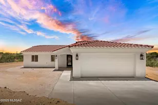 1122 Camafeo Ct, Rio Rico, AZ 85648 - Photo 1