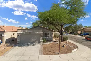 286 E Camino Rancho Seguro, Sahuarita, AZ 85629 - Photo 1