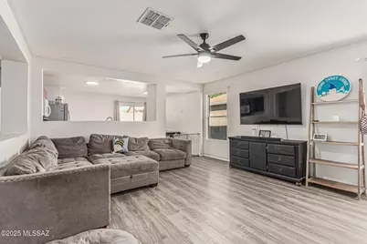 6293 S Sun View Way, Tucson, AZ 85706 - Photo 1