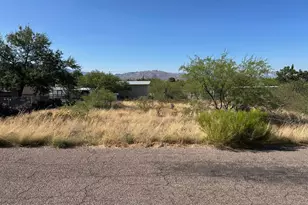 Tbd W Cypress Dr, Benson, AZ 85602 - Photo 1