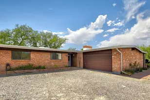 11303 E Deadwood Cir, Tucson, AZ 85749 - Photo 1