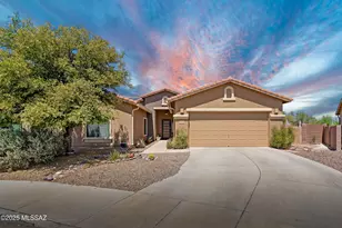 8321 N Crested Quail Dr, Tucson, AZ 85743 - Photo 1