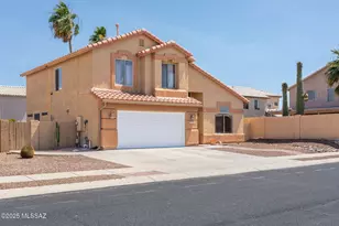 7055 W Deserama Dr, Tucson, AZ 85743 - Photo 1