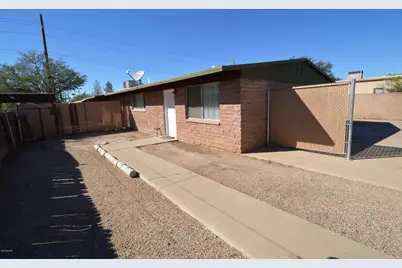 1811 S Van Buren Avenue, Tucson, AZ 85711 - Photo 1