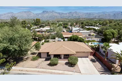 7501 E Rio Verde Drive, Tucson, AZ 85715 - Photo 1