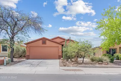 8778 S Desert Valley Way, Tucson, AZ 85747 - Photo 1