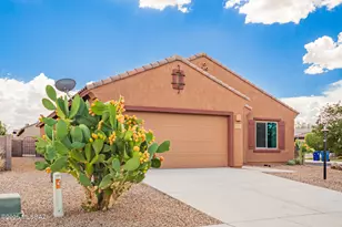 13722 E Poelstra St, Tucson, AZ 85741 - Photo 1