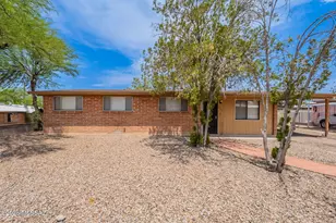 8011 E Timrod St, Tucson, AZ 85710 - Photo 1