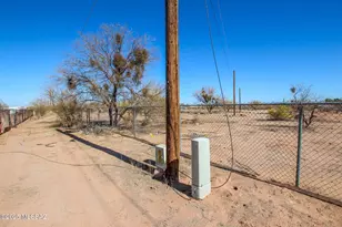 12525 N Flintlock Rd, Marana, AZ 85653 - Photo 1