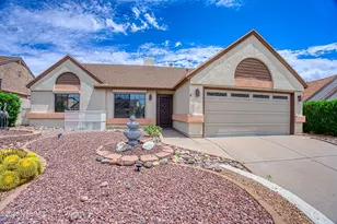 7886 N Roundstone Dr, Tucson, AZ 85741 - Photo 1