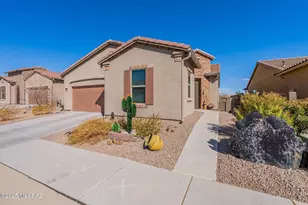 2456 W Bassett Peak Dr, Green Valley, AZ 85622 - Photo 1