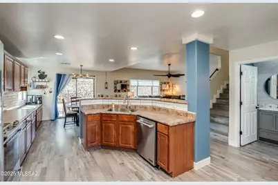 8200 S Placita Almeria, Tucson, AZ 85747 - Photo 1