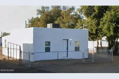 324 E Prince Road, Tucson, AZ 85705 - Photo 1