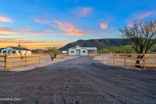 7823 S Cardinal Ave, Tucson, AZ 85746 - Photo 1